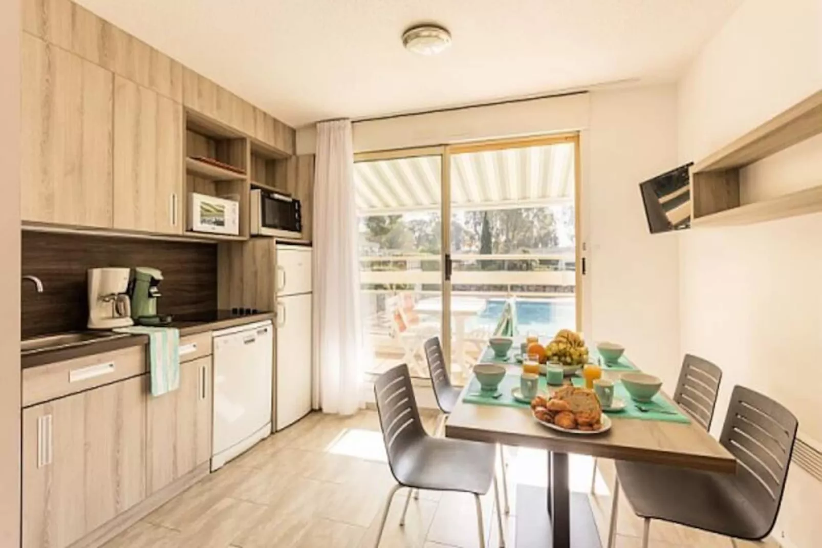 Résidence Pierre & Vacances La Corniche d'Or-Image-tags.