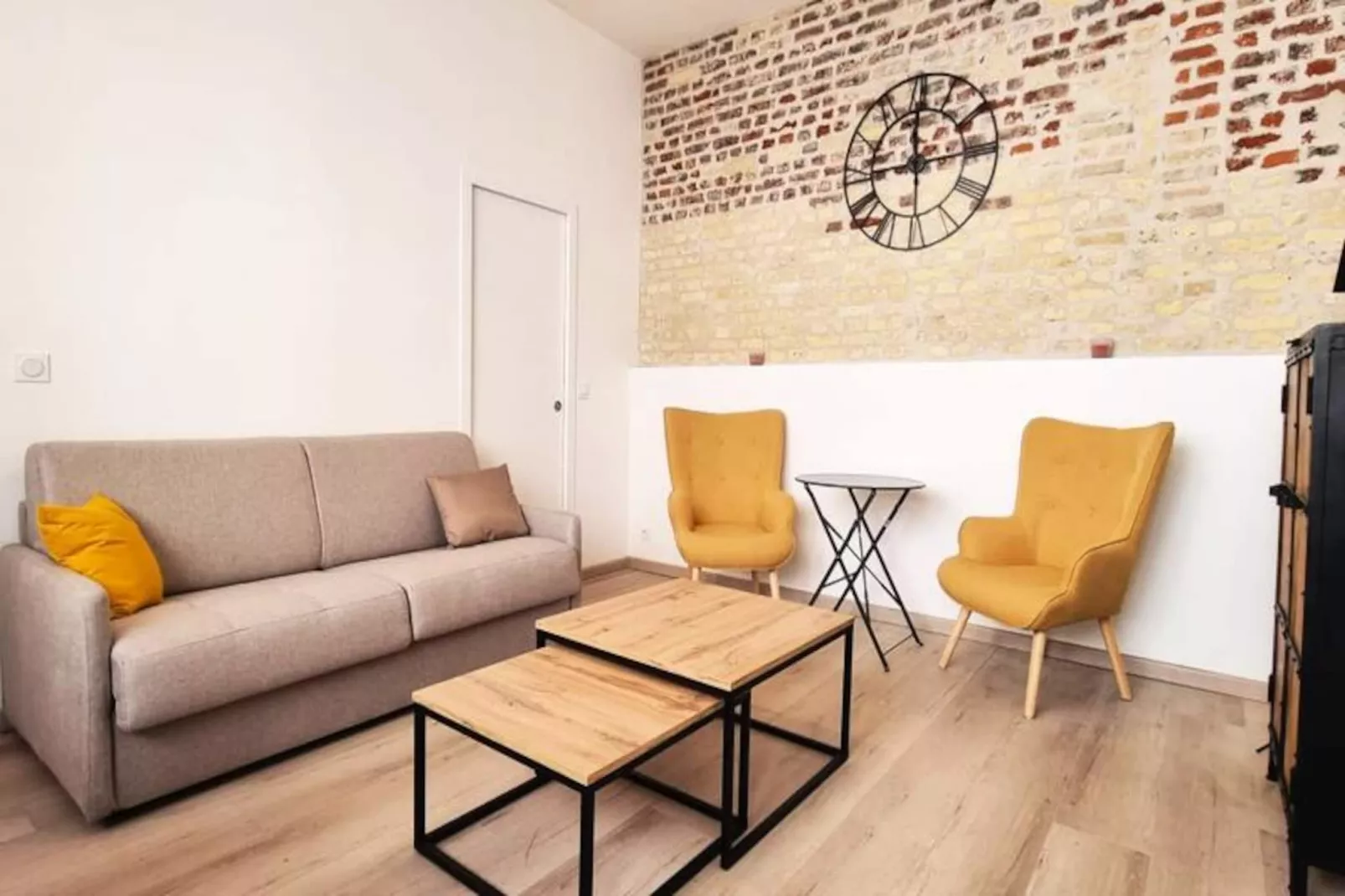 ⛵ Les Petites Roches - Acc&egrave;s Plage Priv&eacute;-Image-tags.