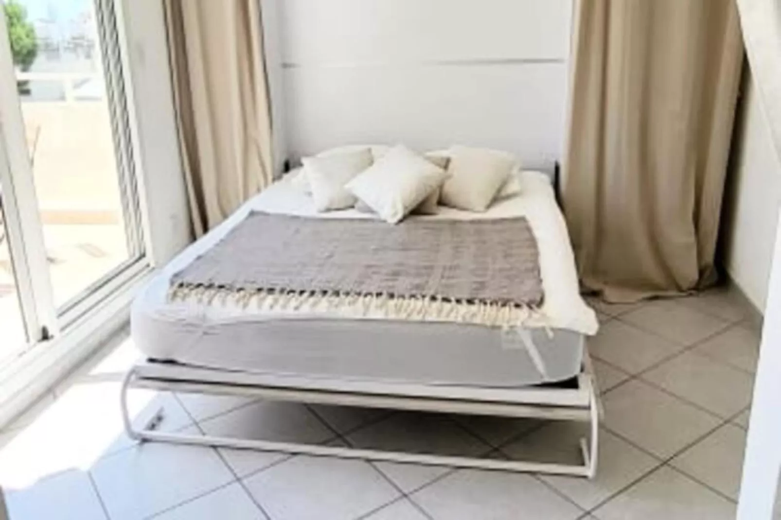 Résidence Terrasses 1 Sur Le Port De Plaisance-Image-tags.