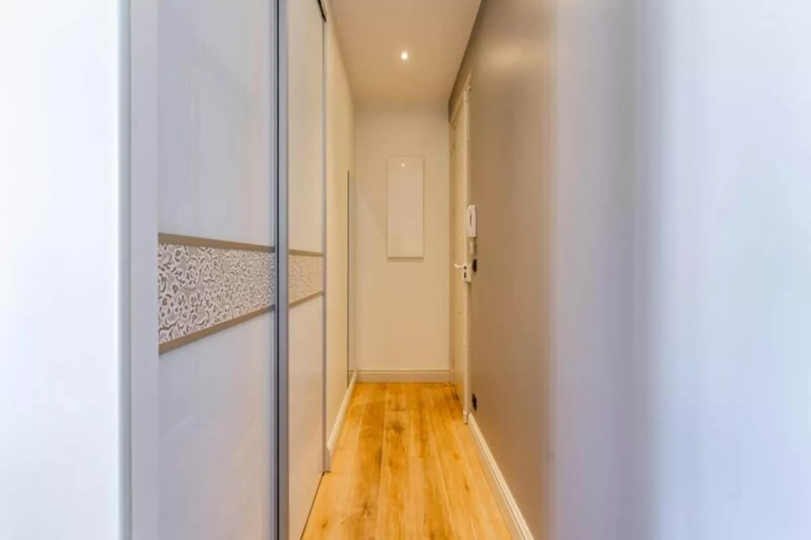 Chaleureux Appartement Au C&oelig;ur Du Quartier Historique Saint-michel-Woonkamer