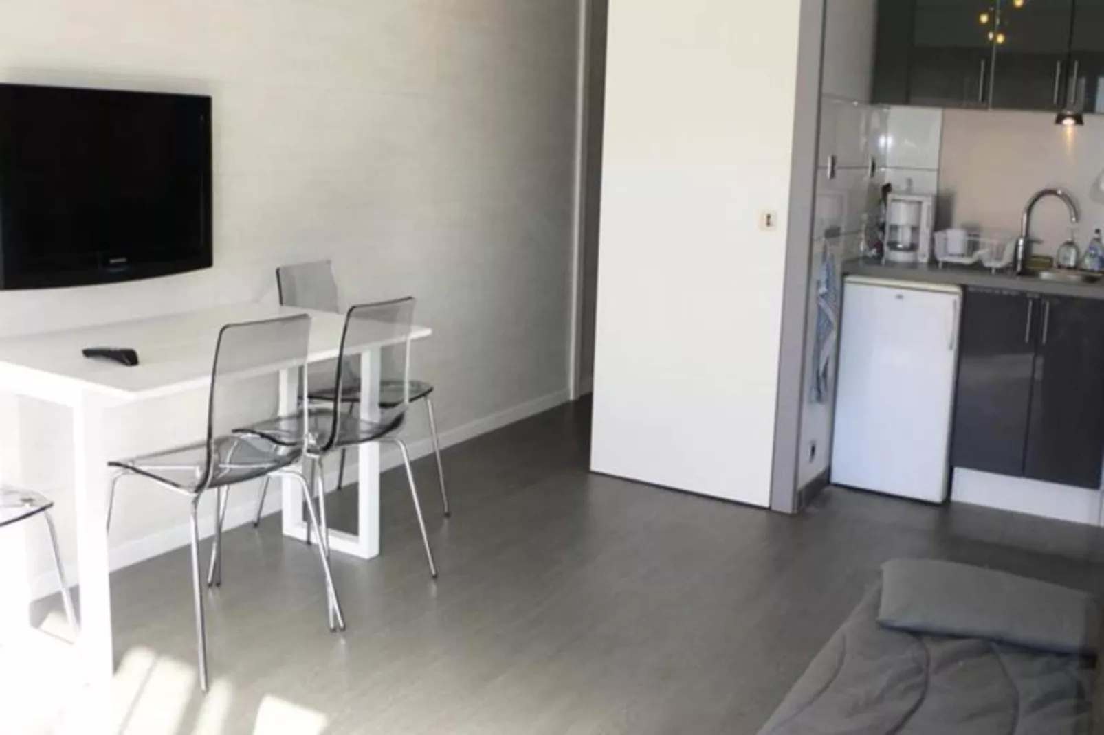 Résidence Samovar-Buitenkant zomer