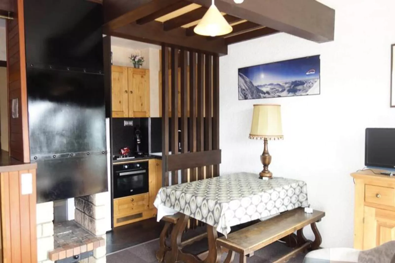 Résidence Obiou-Buitenkant zomer