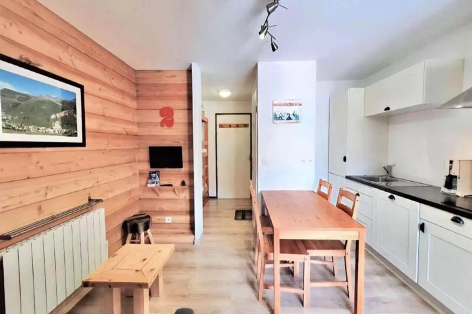 Résidence Arc En Ciel C-Eetkamer