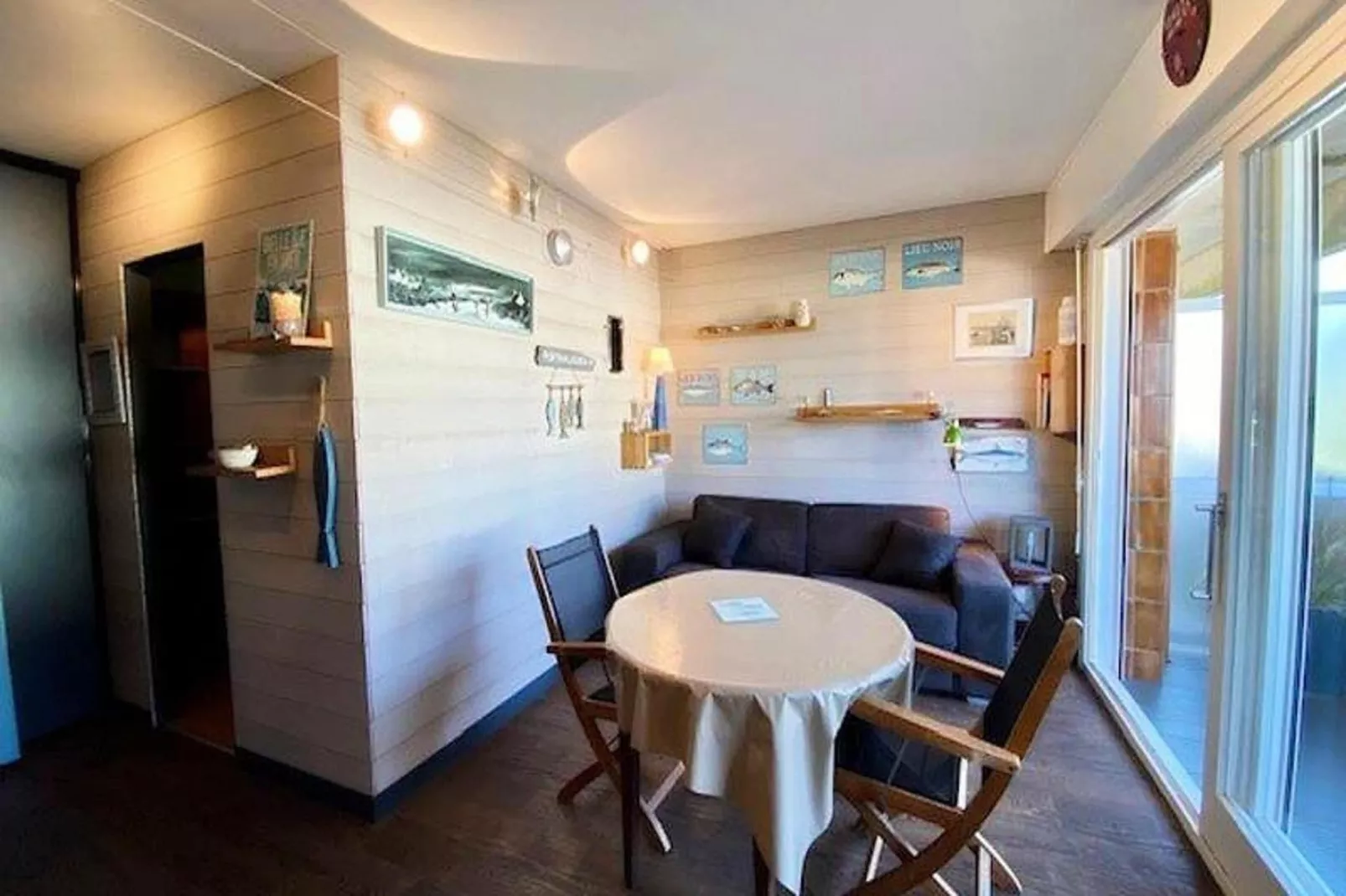 Residence Plaisance-Eetkamer