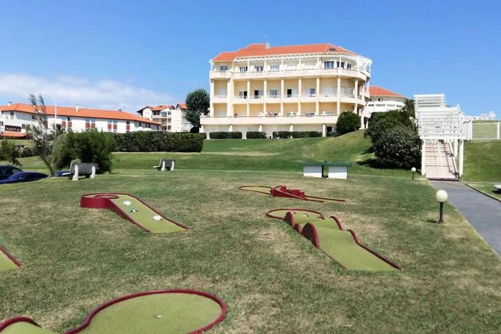 Résidence Mer & Golf Eugénie****-Buitenkant zomer