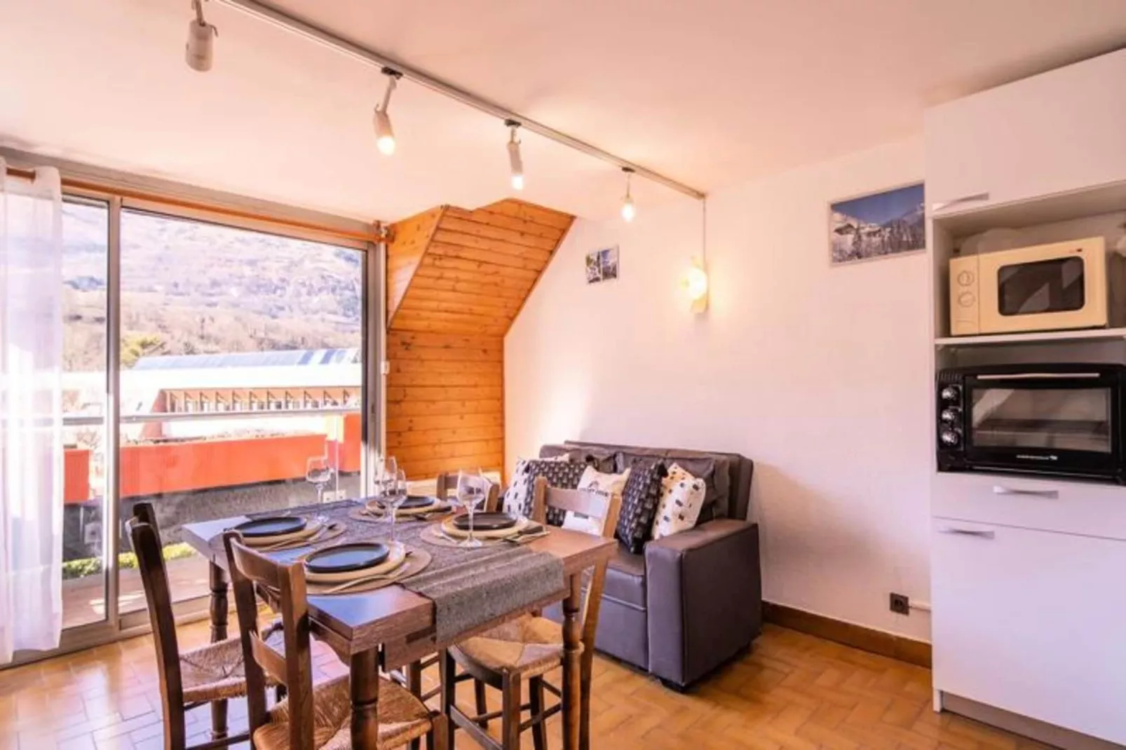 Résidence Stade - Eetkamer