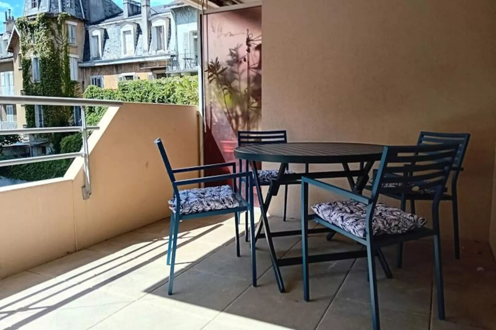 Residence Du Temple-Image-tags.