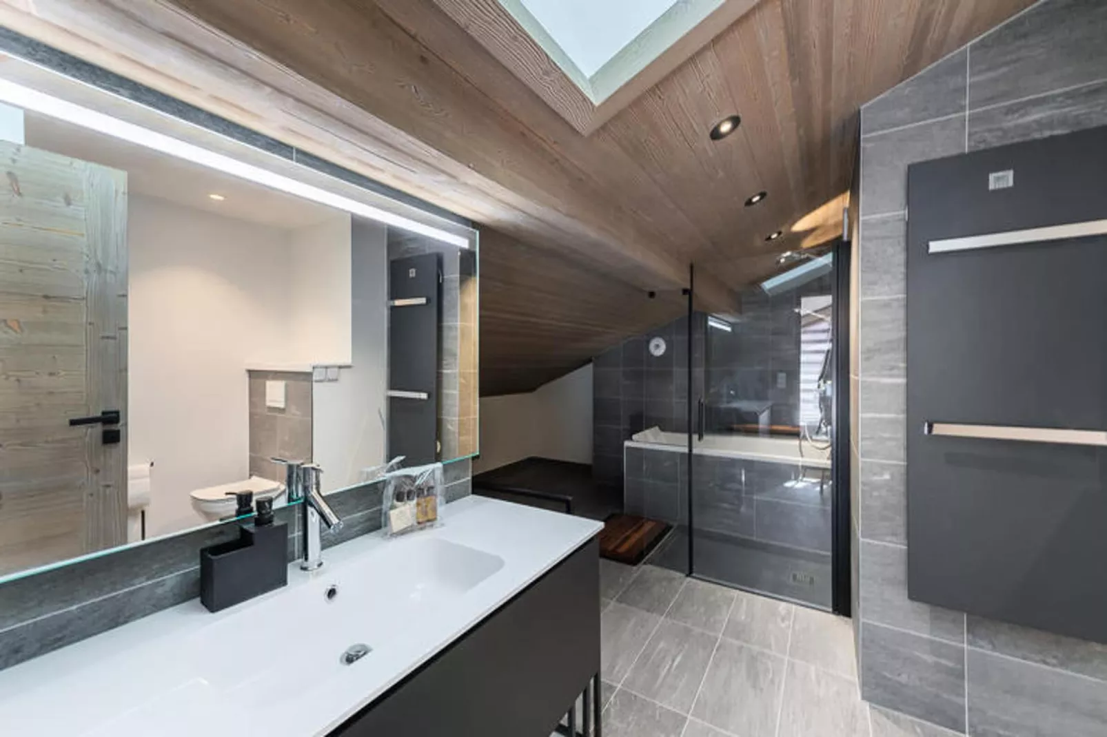 Résidence Stallion A-Badkamer