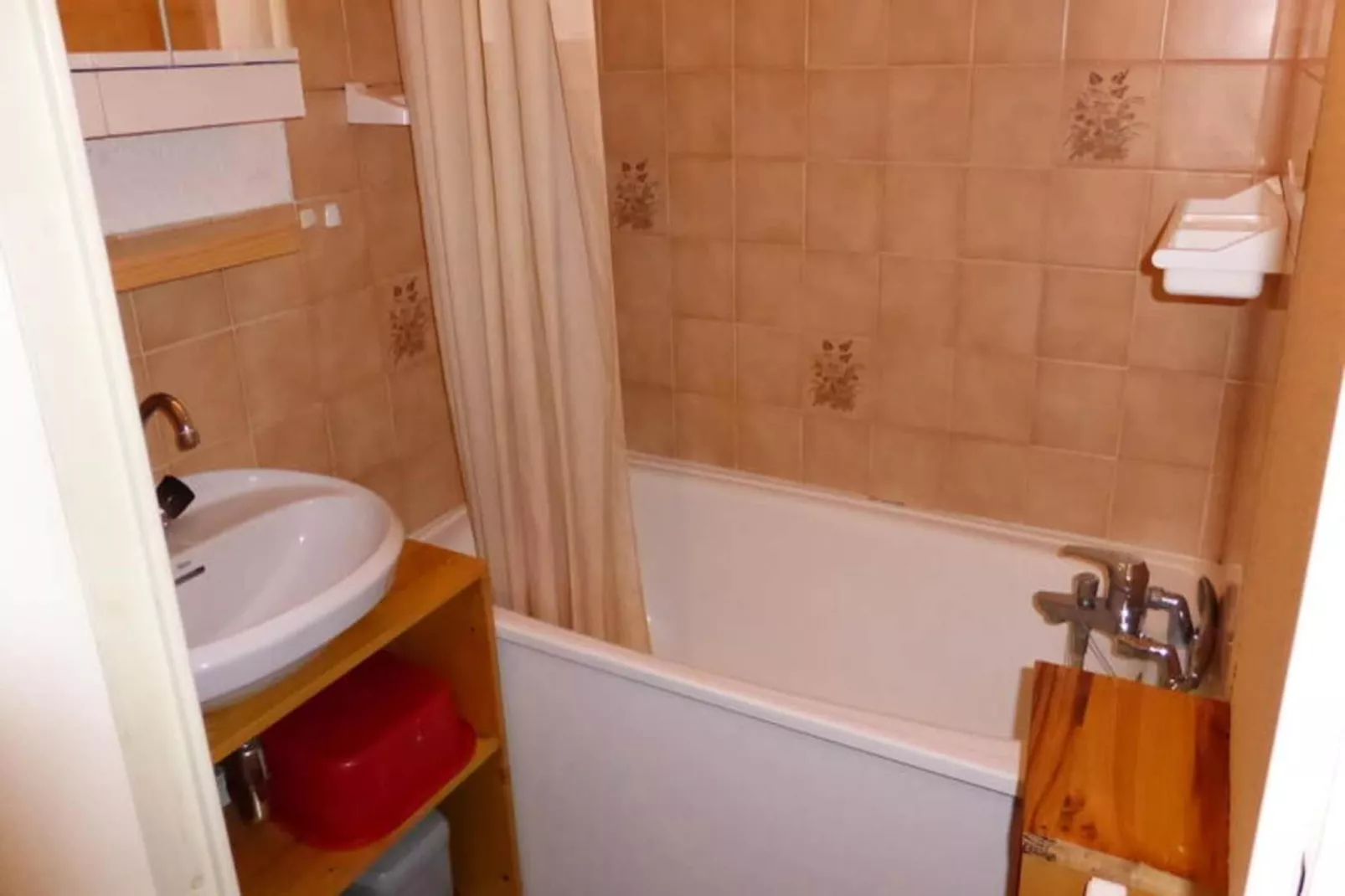 Résidence Borgia-Buitenkant zomer