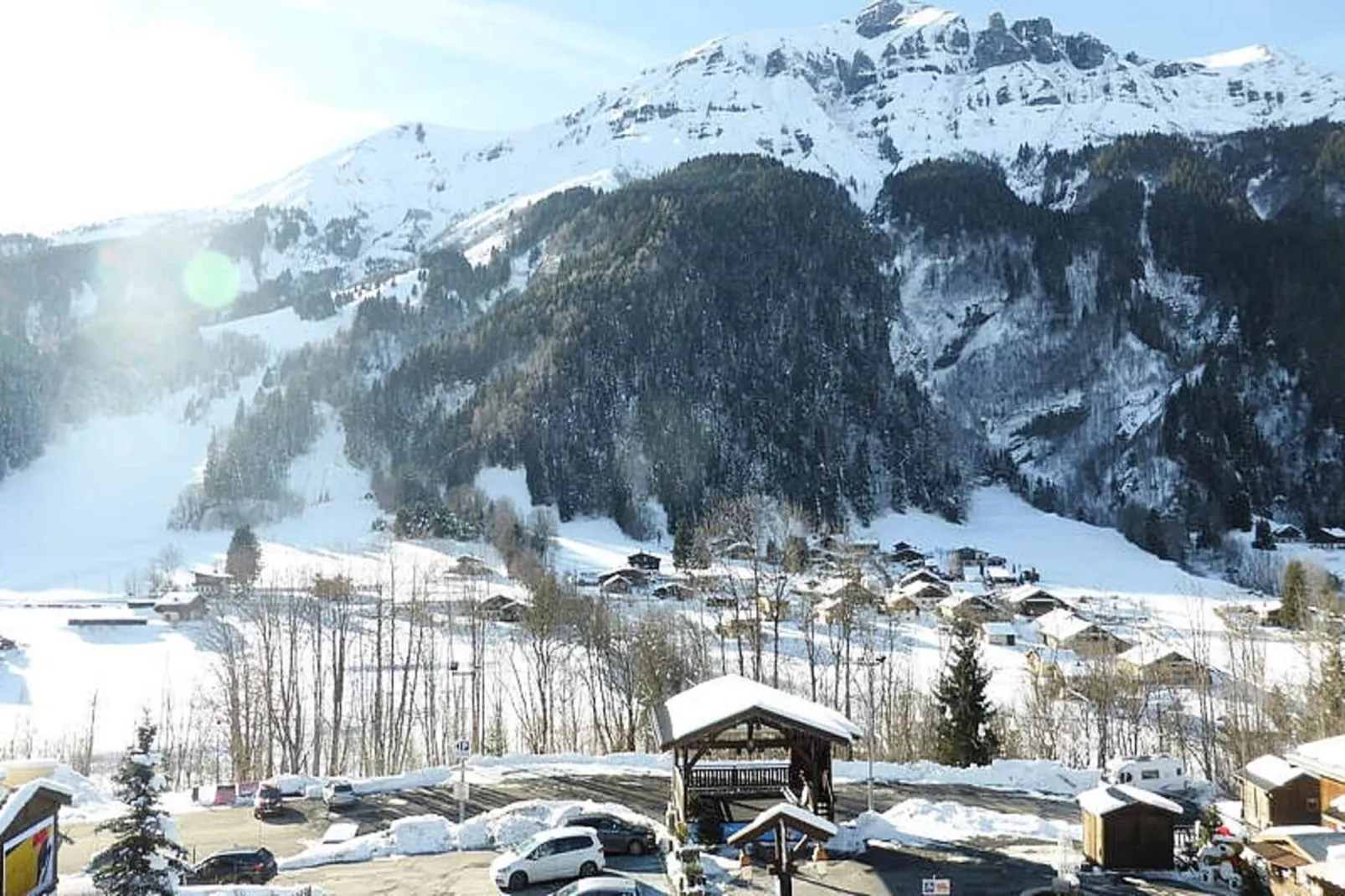 Résidence Berangere-Buitenkant zomer