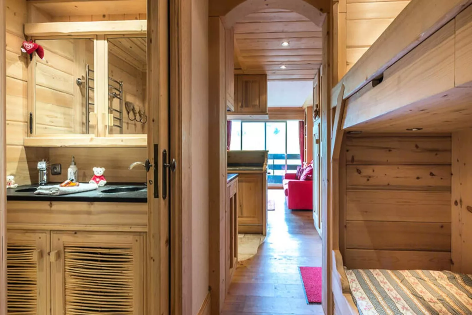 Résidence Aiguille Verte-Buitenkant zomer