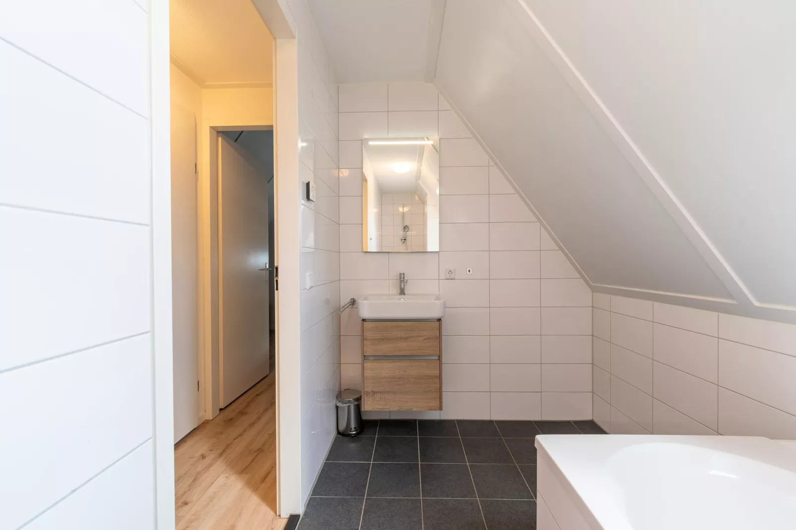 De Kluut Huis Nr 12-Badkamer