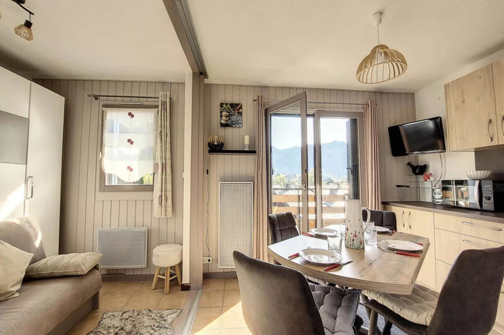 Appartements à Montriond-Eetkamer