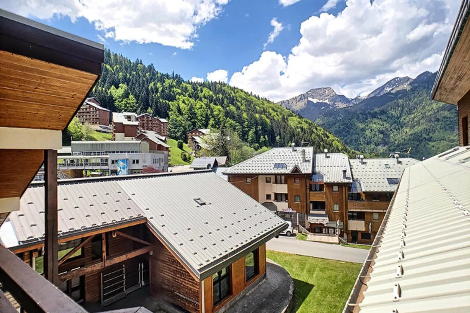 Appartements à Saint Jean d'Aulps-Uitzicht zomer