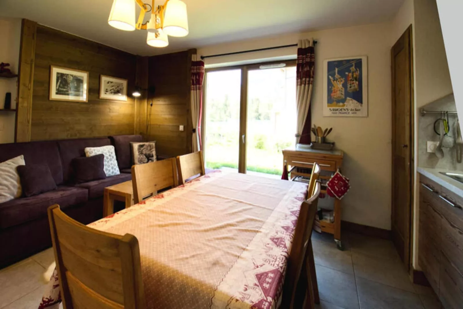 Résidence Niveoles Bat A-Buitenkant zomer