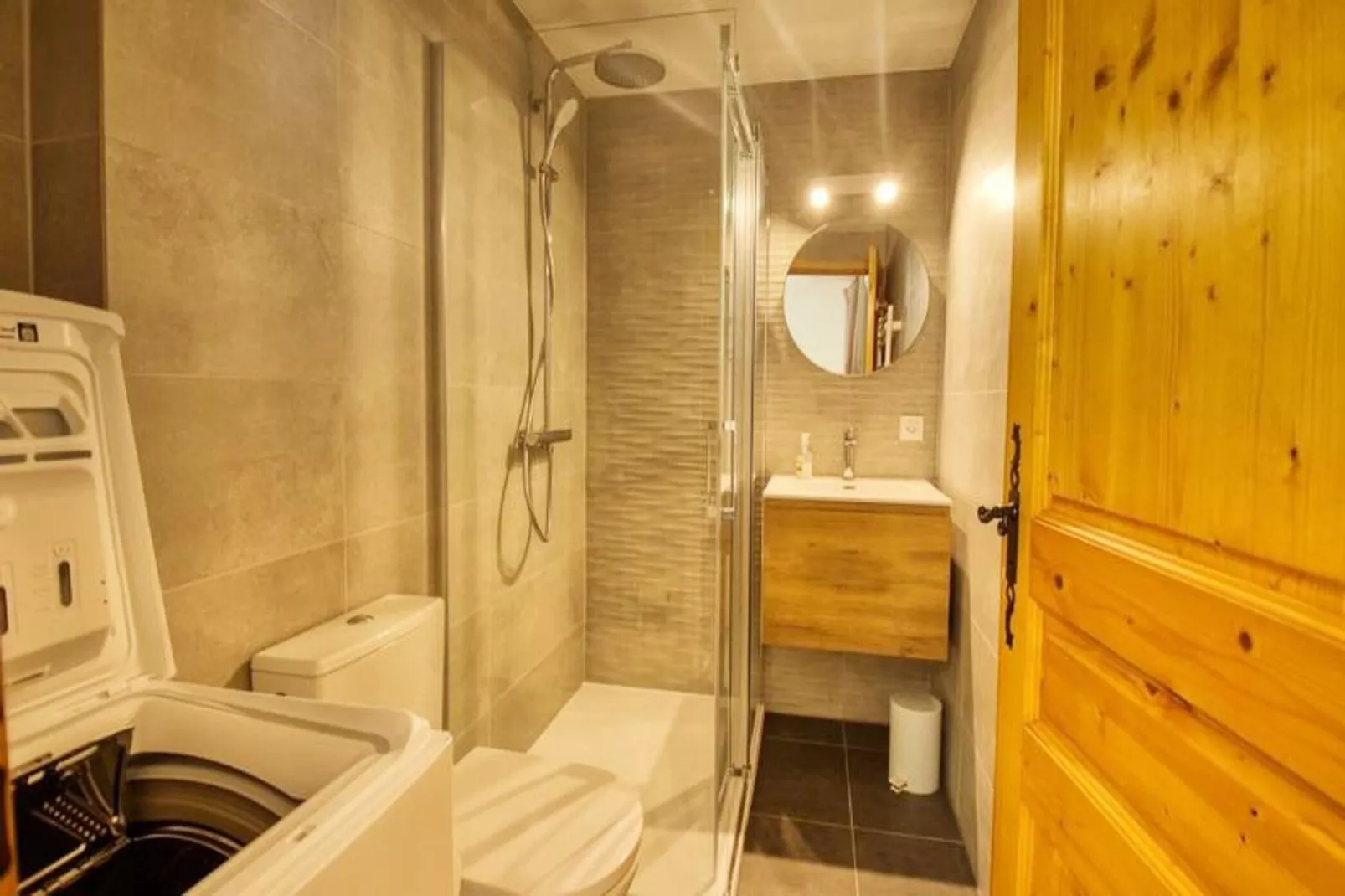 Residence Des Neiges Bat C-Overloop