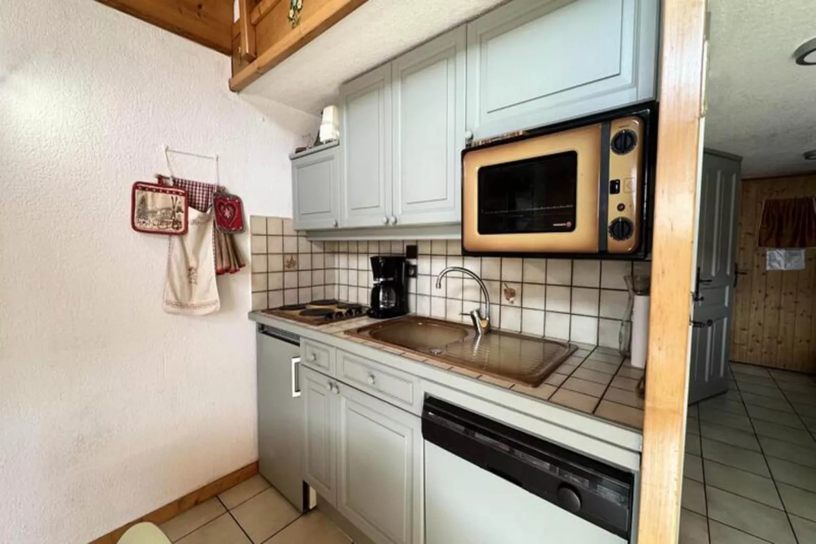 Résidence Hermine I-Buitenkant zomer