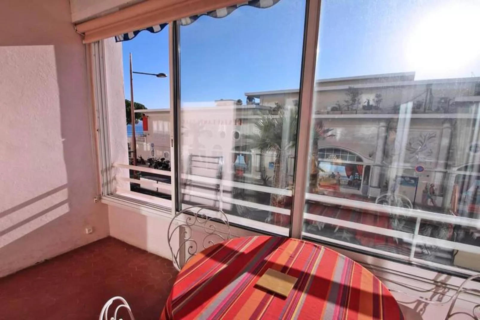 Résidence Les Dauphins-Eetkamer