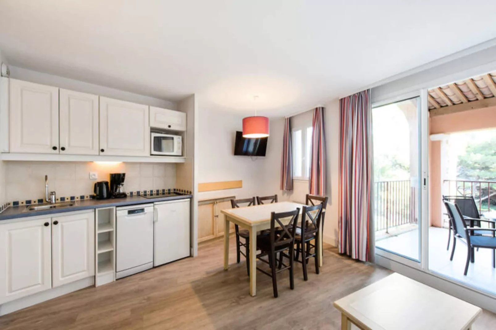 Résidence La Pinède - maeva Home-Keuken