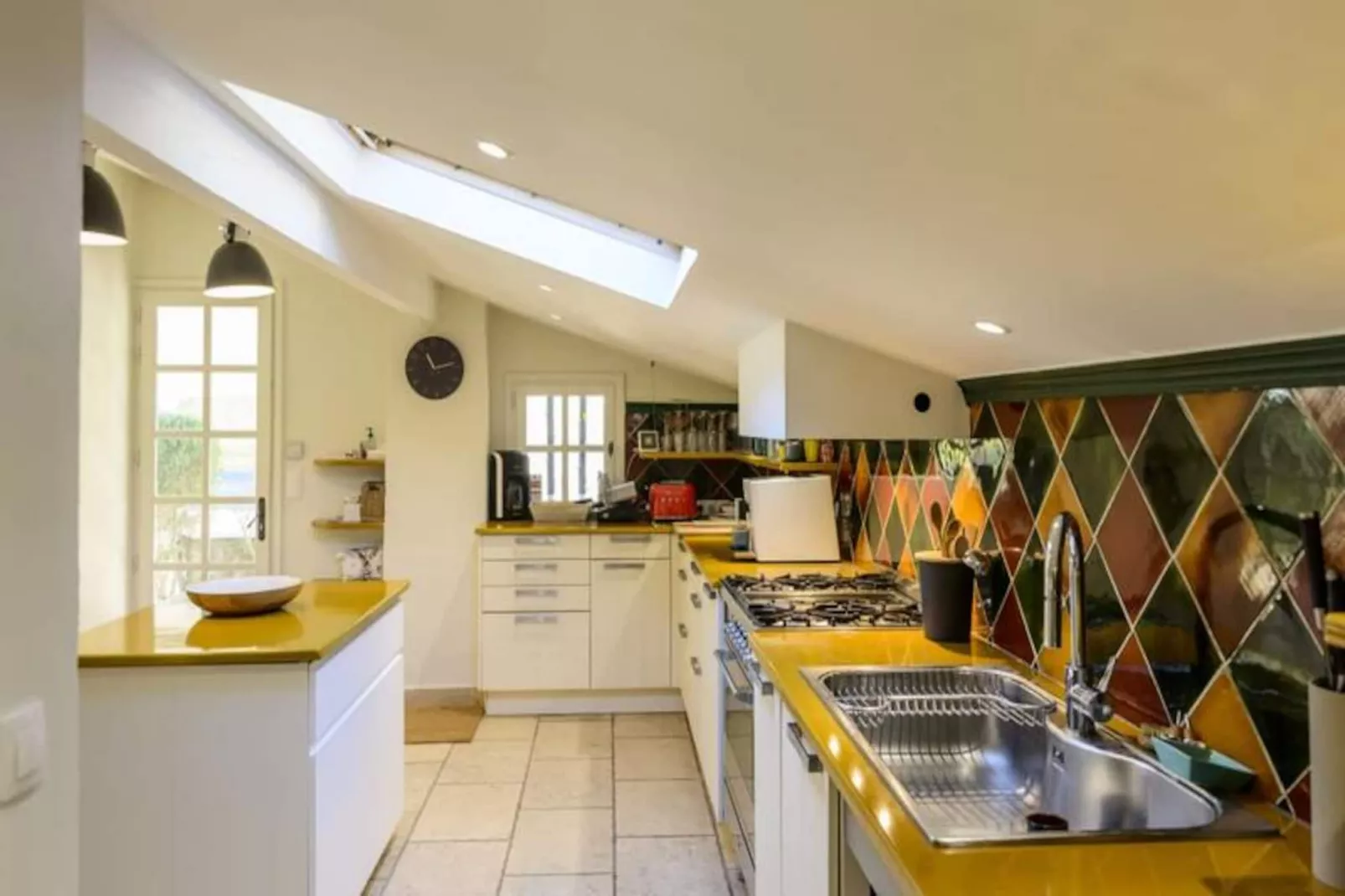 Le Ventoux : Exp&eacute;rience Unique En Provence-Image-tags.