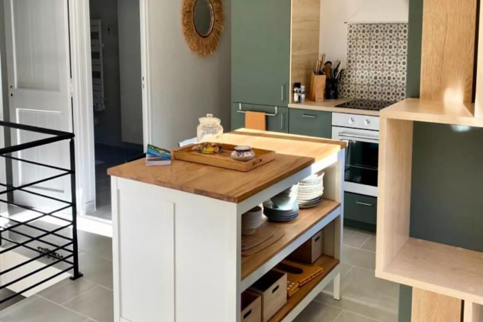 Villa Juliette, Calme Et Simplicit&eacute; &agrave; M&eacute;rindol-Image-tags.