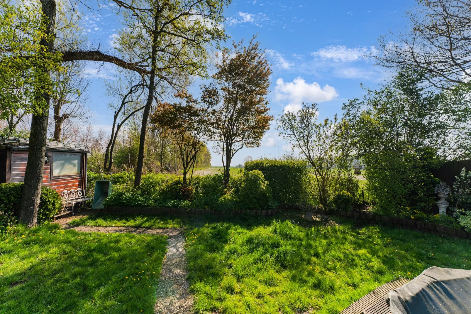 De Tjiftjaf Huis Nr 21-Tuinen zomer