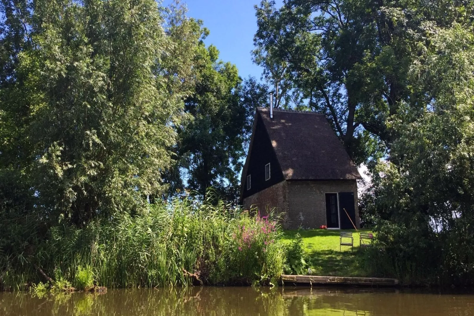 Het Biesbosch huisje