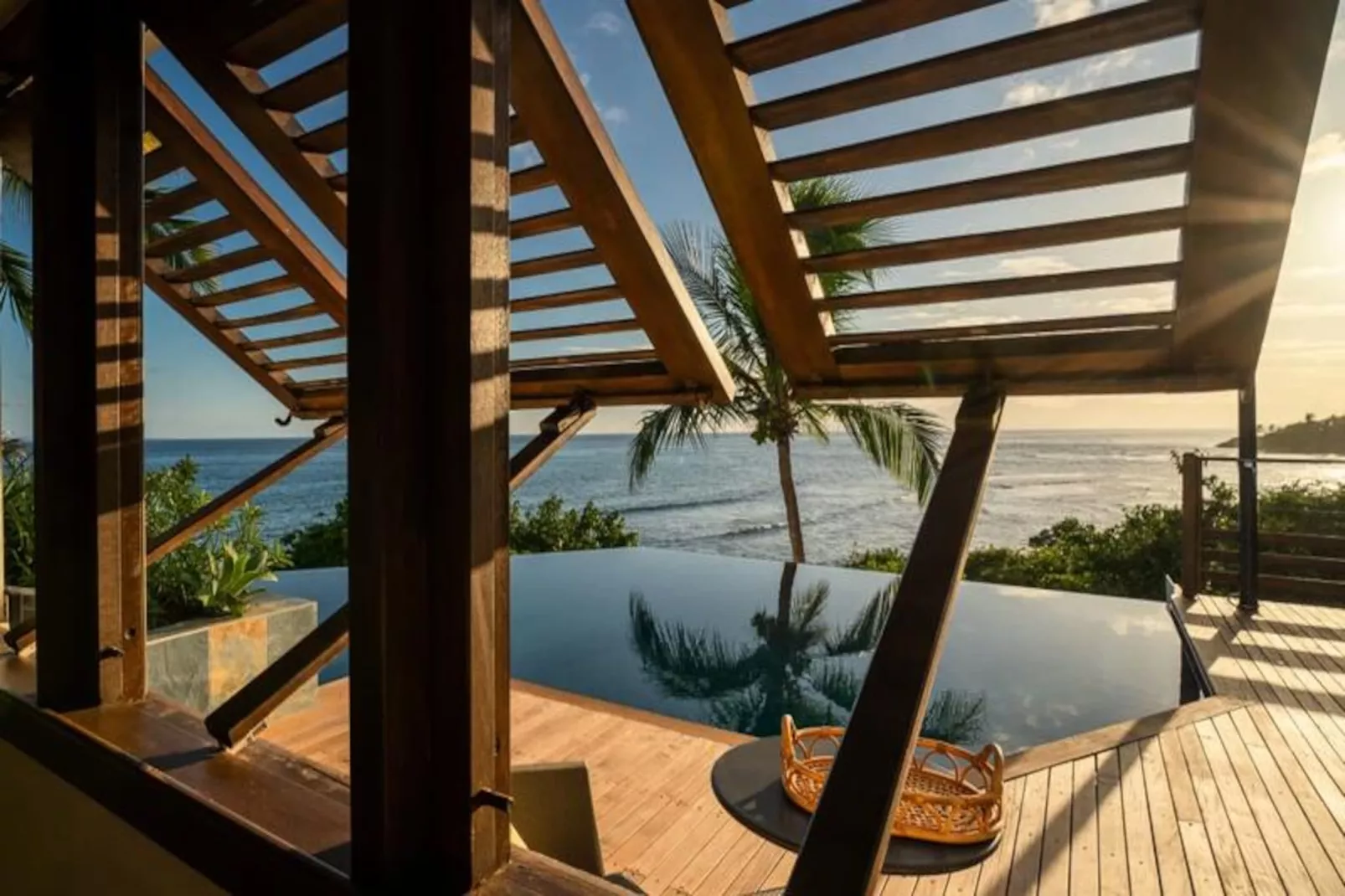 Villa Sea Front-Image-tags.