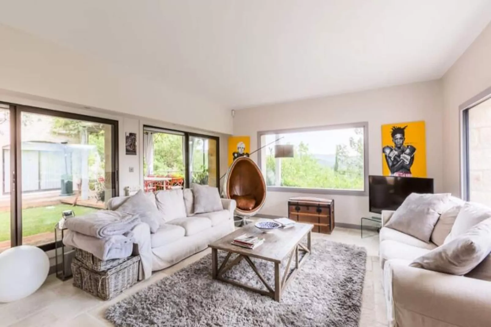 Superbe Villa Avec Vue, Entre Aix En Provence Et Luberon-Image-tags.