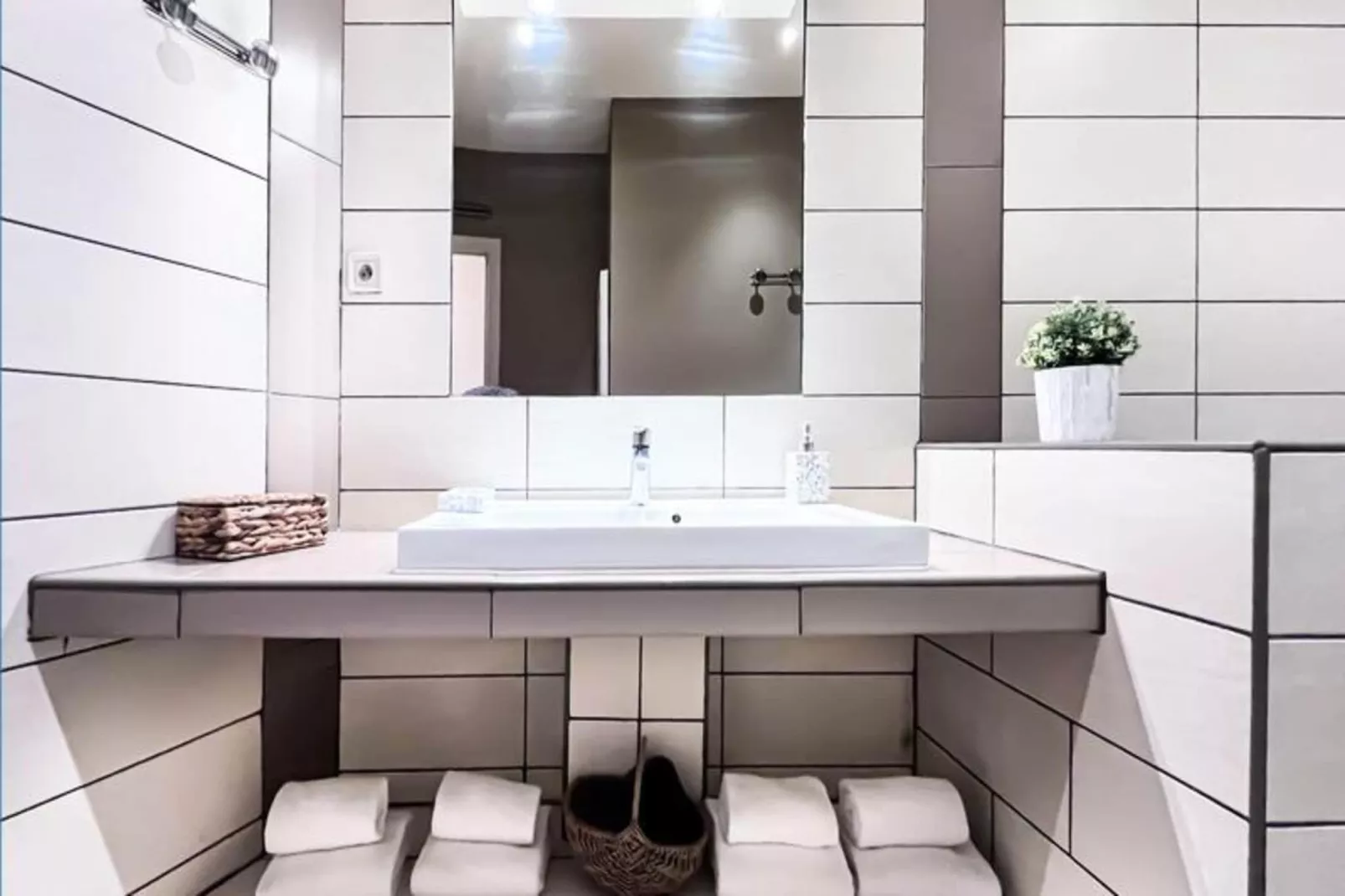 Charmant Appartement Pour 4 Dans Le Centre Ville De Bordeaux - Badkamer