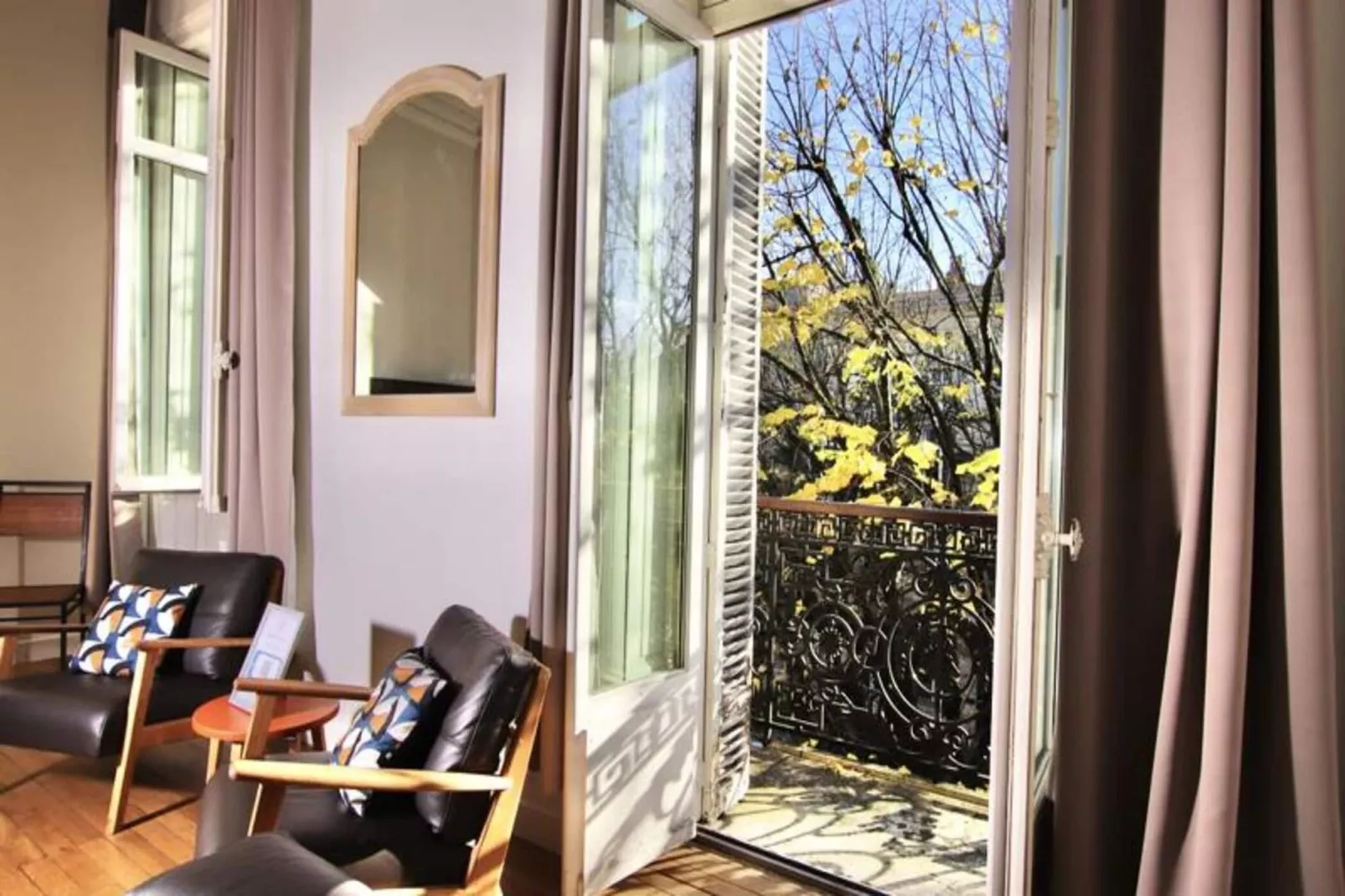 Magnifique Et Lumineux T3 De Charme Aux Quinconces Id&eacute;al Pour 4 Personnes-Sfeer