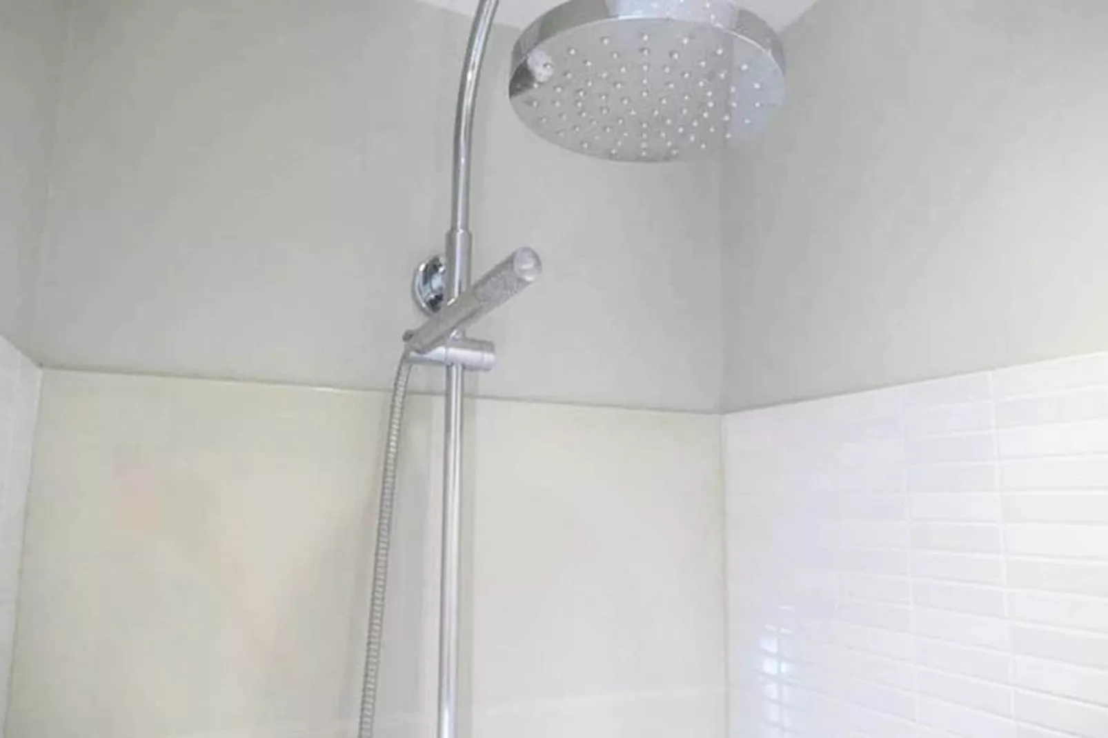 Superbe T2 De Qualit&eacute; Et R&eacute;nov&eacute;, Au Jardin Public, Pour 4 Personnes-Woonkamer