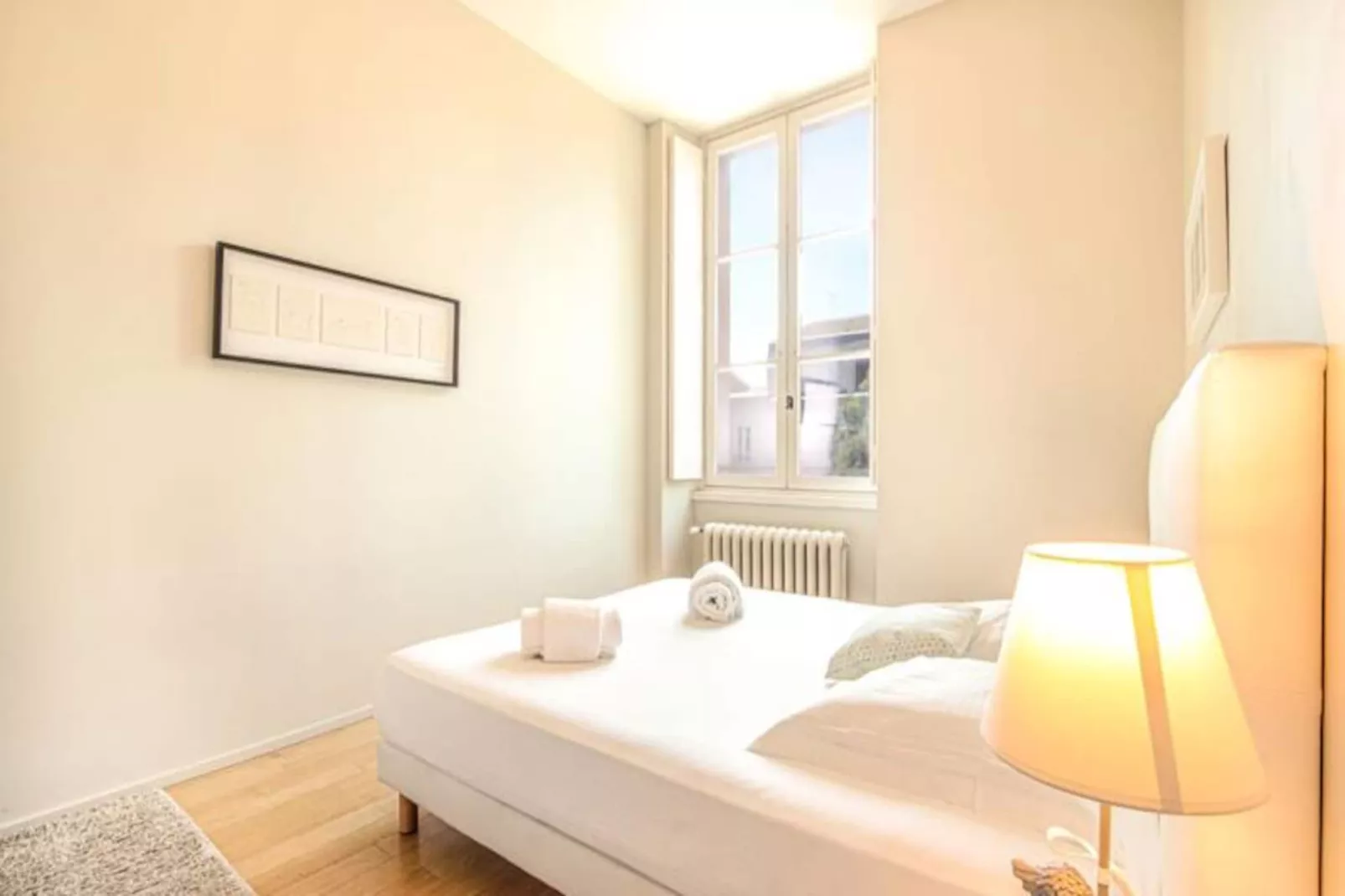 Splendide T3 De Standing, Face Au Jardin Public Pour 4 Personnes Et Enti&egrave;re-Image-tags.