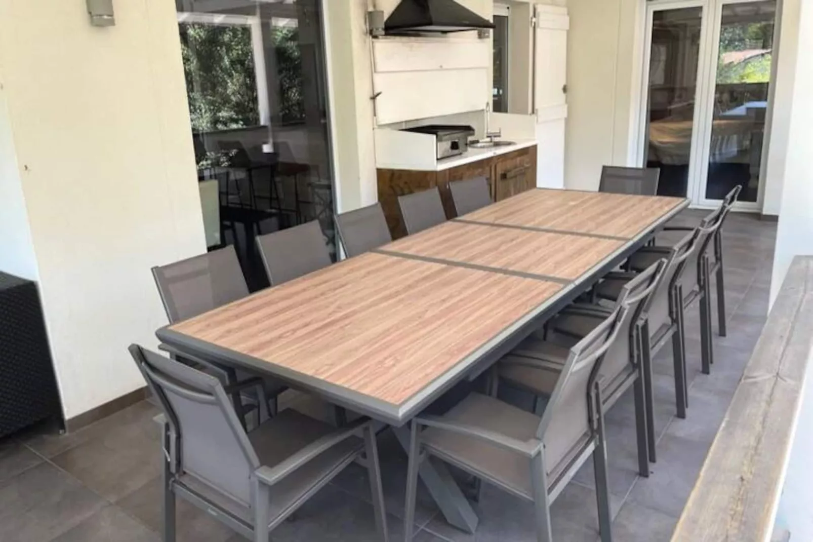 Magnifique Villa Climatis&eacute;e -10 Personnes Avec Piscine Et P&eacute;tanque - Pyla-Image-tags.