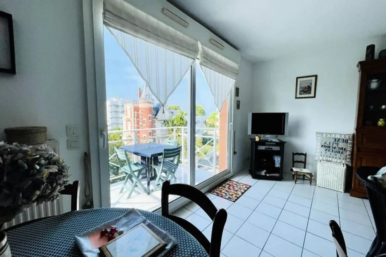 Résidence Louise-marie-Eetkamer