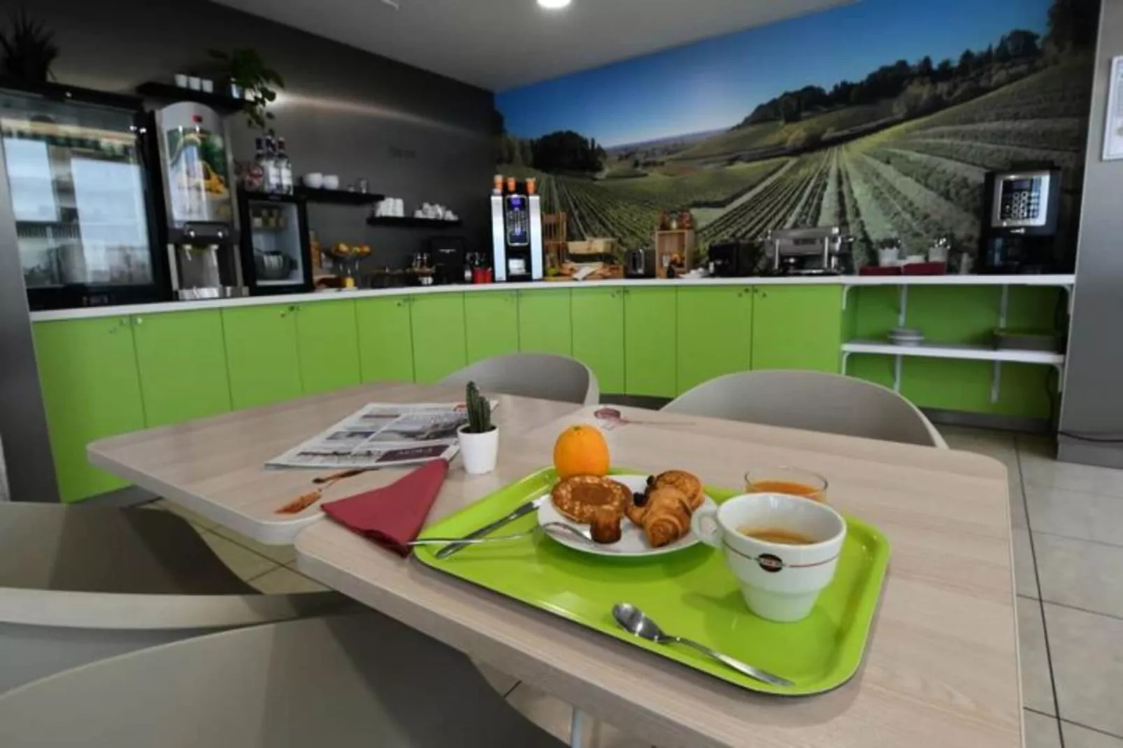 Appart'Hôtel Mer & Golf Bordeaux Bassins à Flot***-Buitenkant zomer