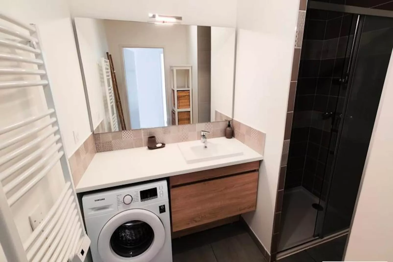 Superbe T3 Climatis&eacute; Avec Wifi &agrave; 400m De La Plage-Image-tags.