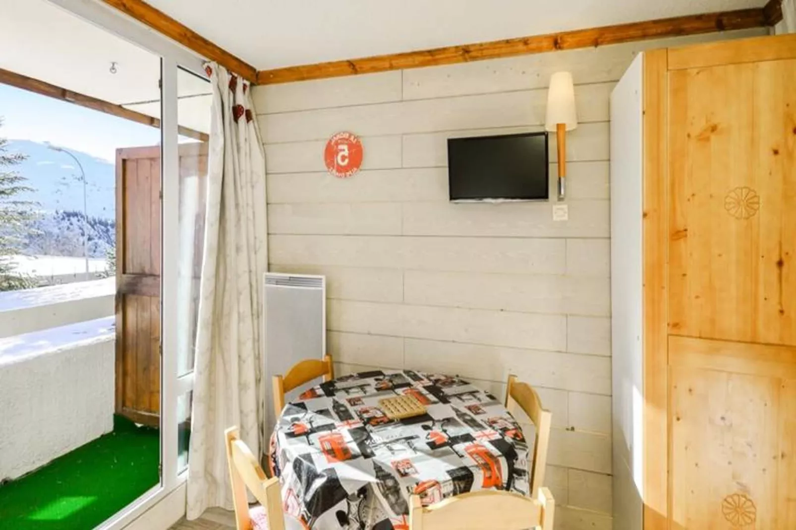 Résidence Les Horizons d'Huez - maeva Home-Eetkamer