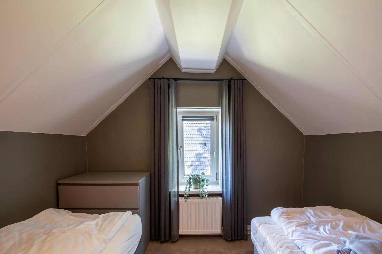 Rossum 8H-Slaapkamer