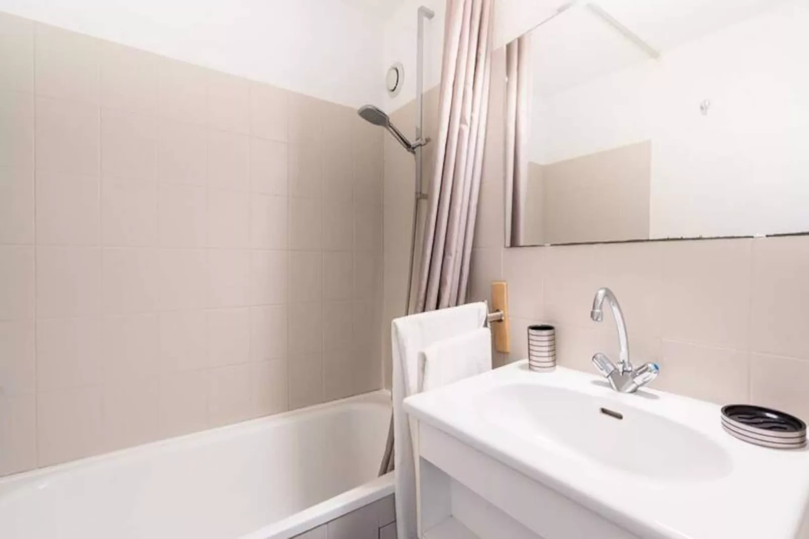 Résidence Les Maisons De La Plage-Image-tags.