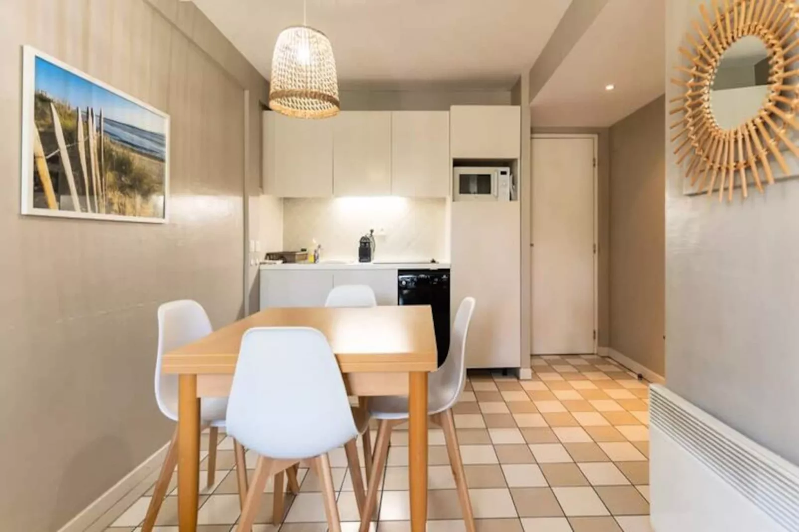 Résidence Appt 6 Pers Avec Piscine Couverte, Tennis Et Parking Priv&eacute; Gratuit 117-Image-tags.