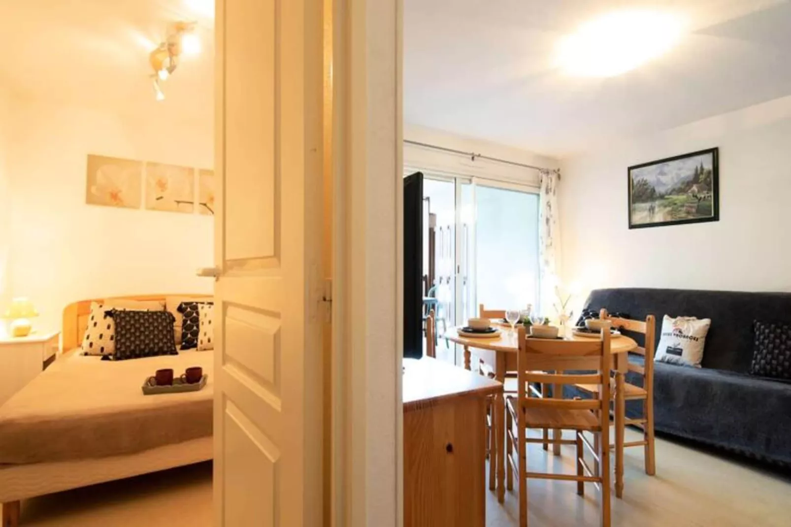 Résidence Arches D'aure B-Woonkamer