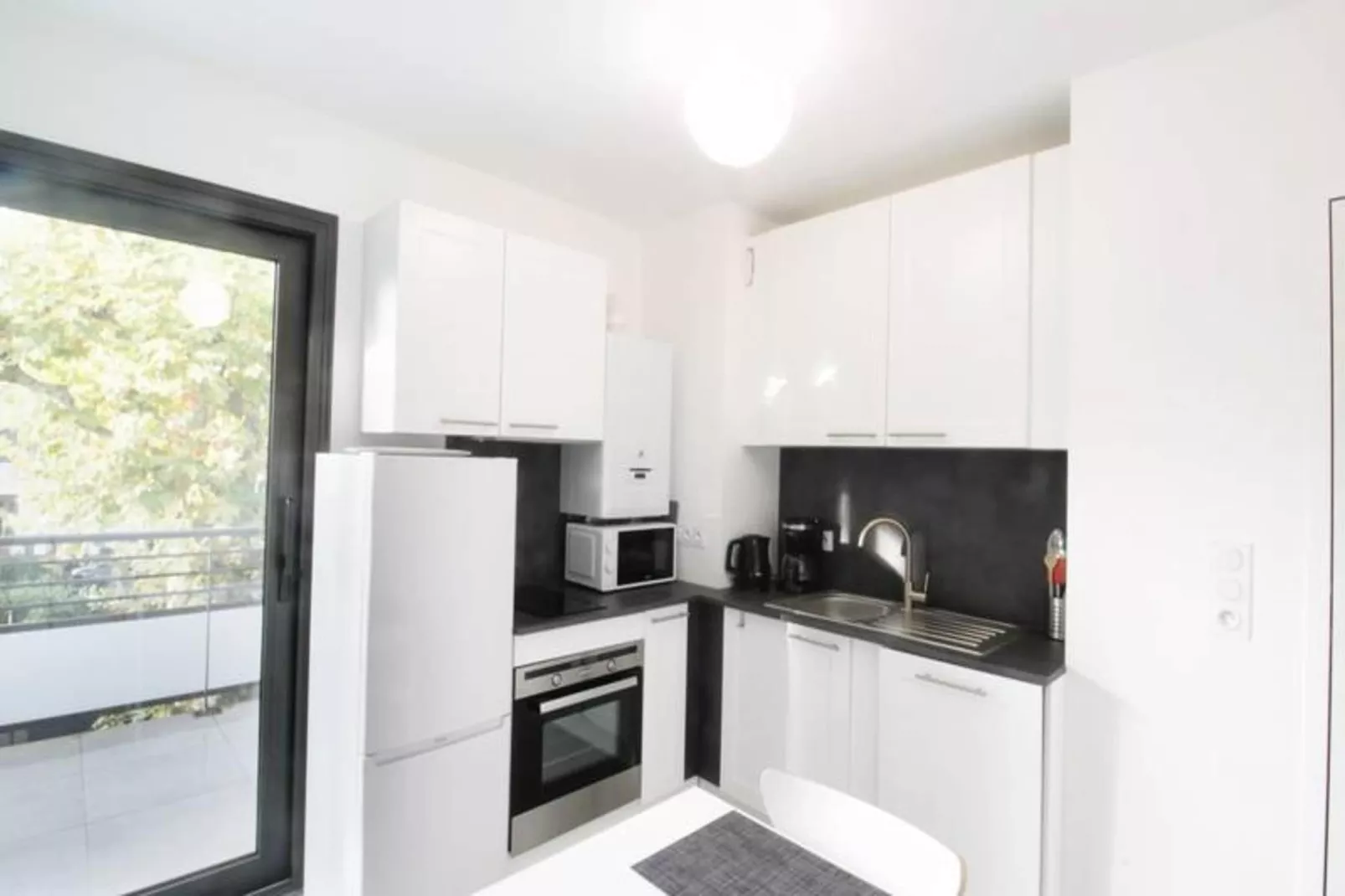 T2 Tout Neuf Entre Lac Et Centre-ville-Keuken