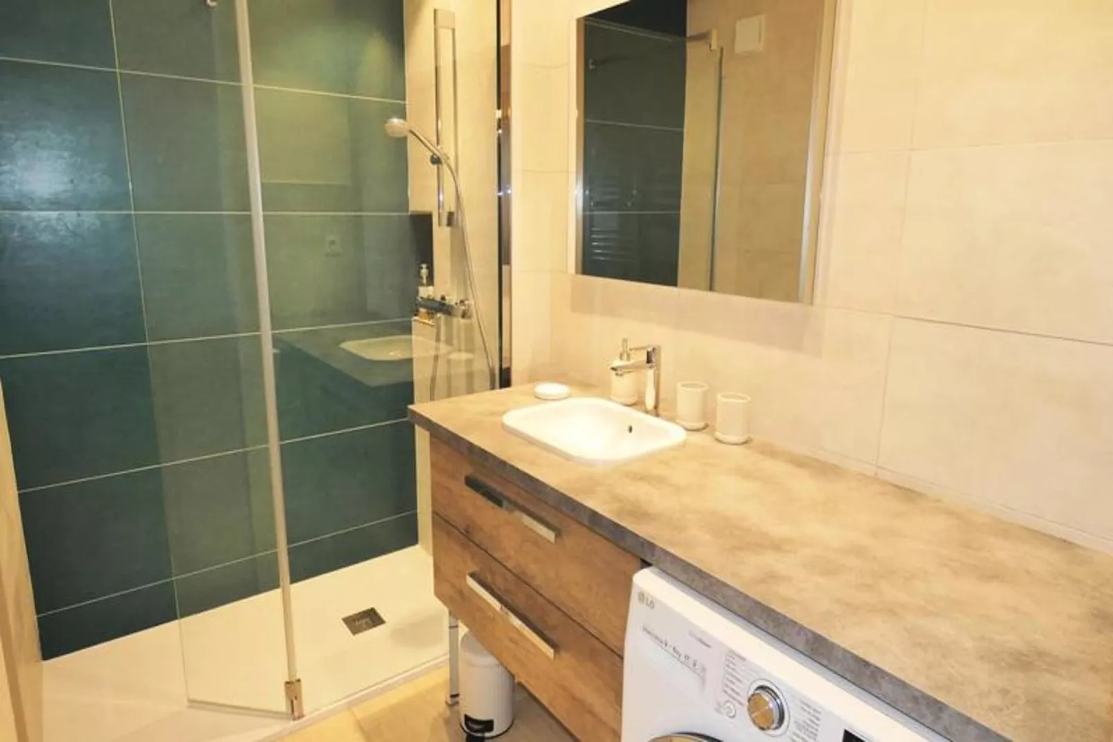 Résidence Le Chateau Durieux 2-Badkamer