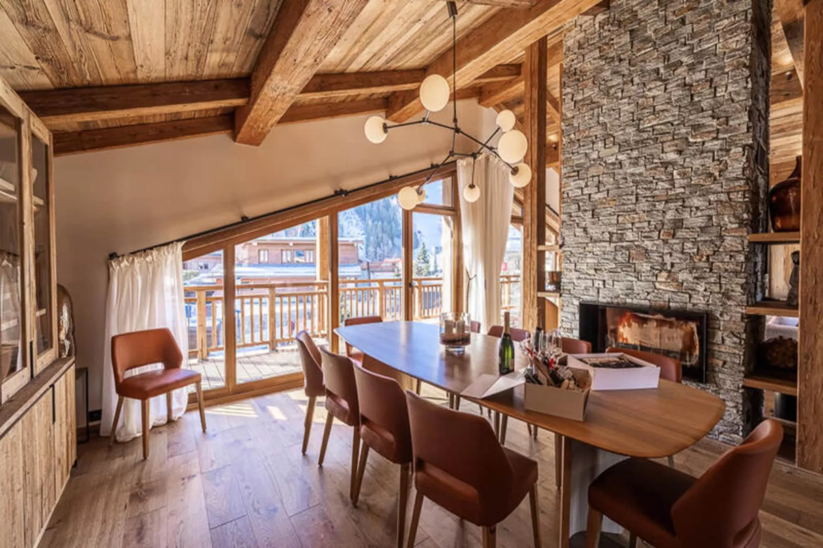 Résidence Bois Des Barmes-Eetkamer