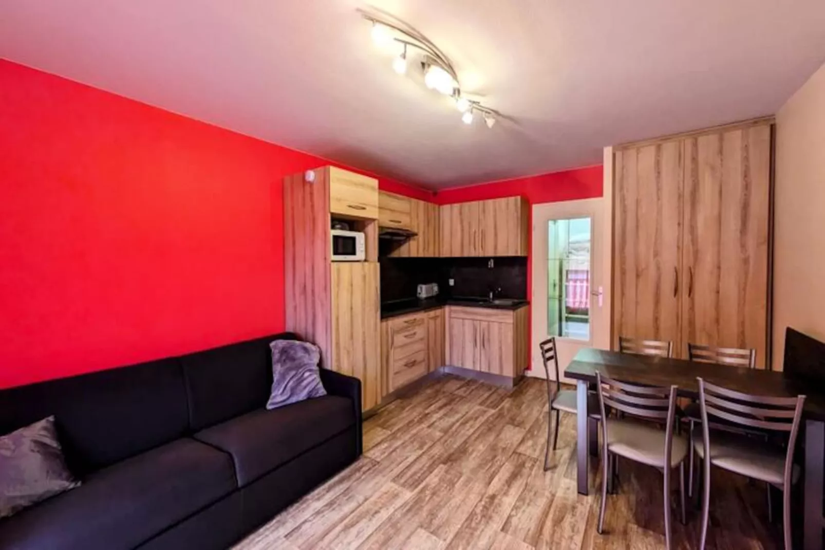 Studio 5 Personnes Au Revard-Image-tags.