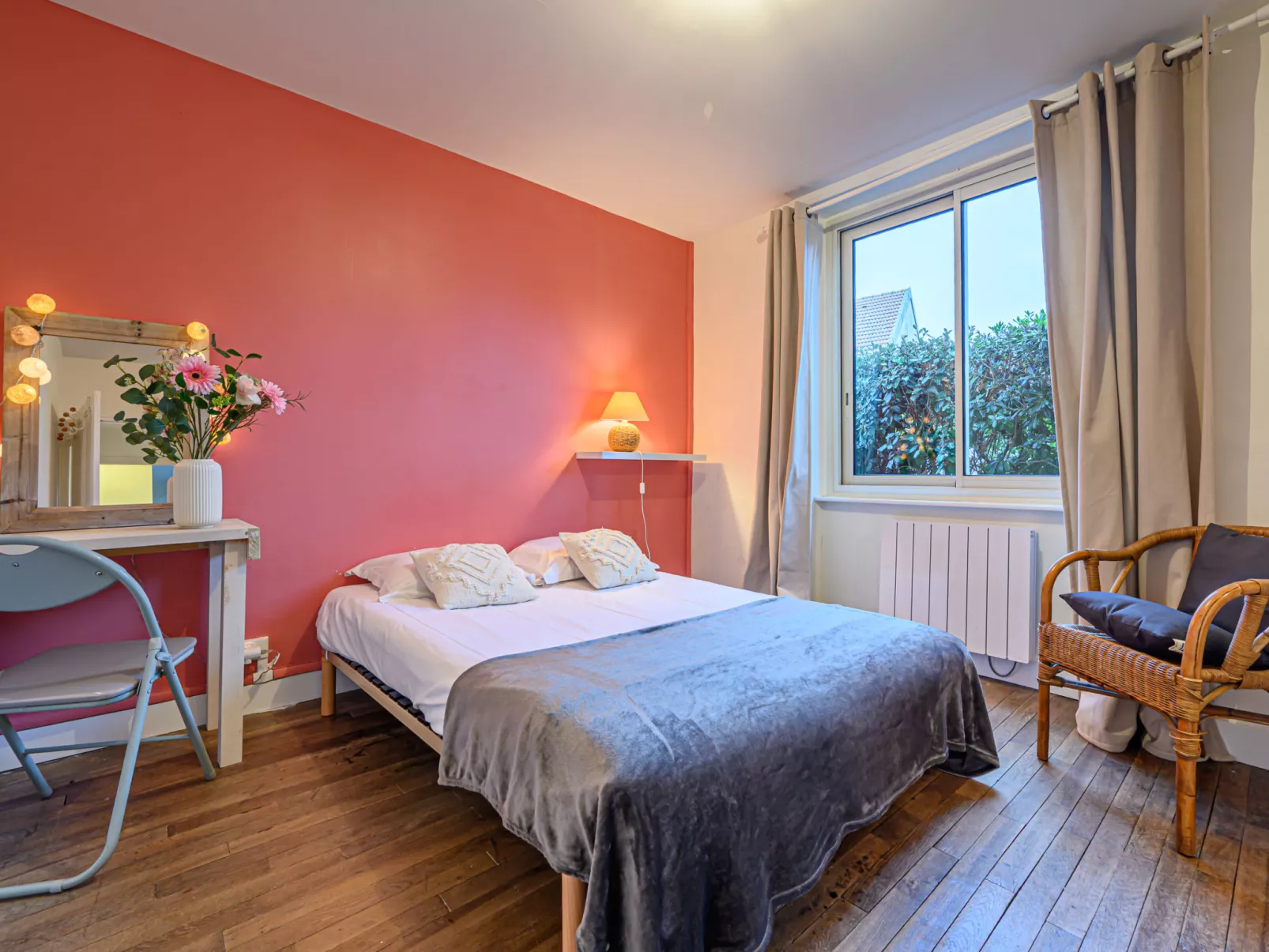 Les Néréïdes-Binnen