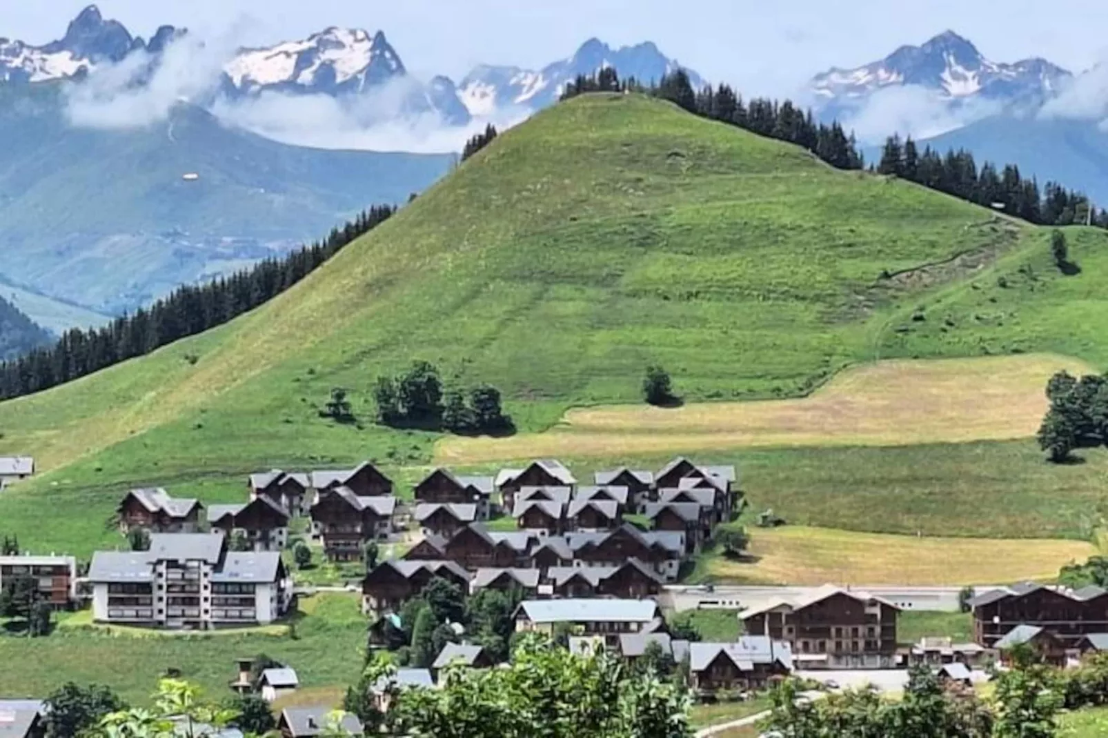 Résidence Appartement 6 &agrave; 8 Pers. &agrave; Albiez-montrond, 5 Min. &agrave; Pied Pistes De Ski