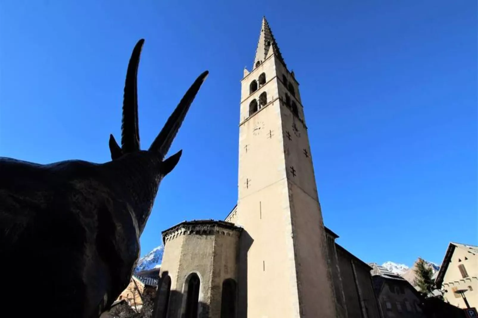 Résidence Aiguille Grive Bat I - Buitenkant zomer