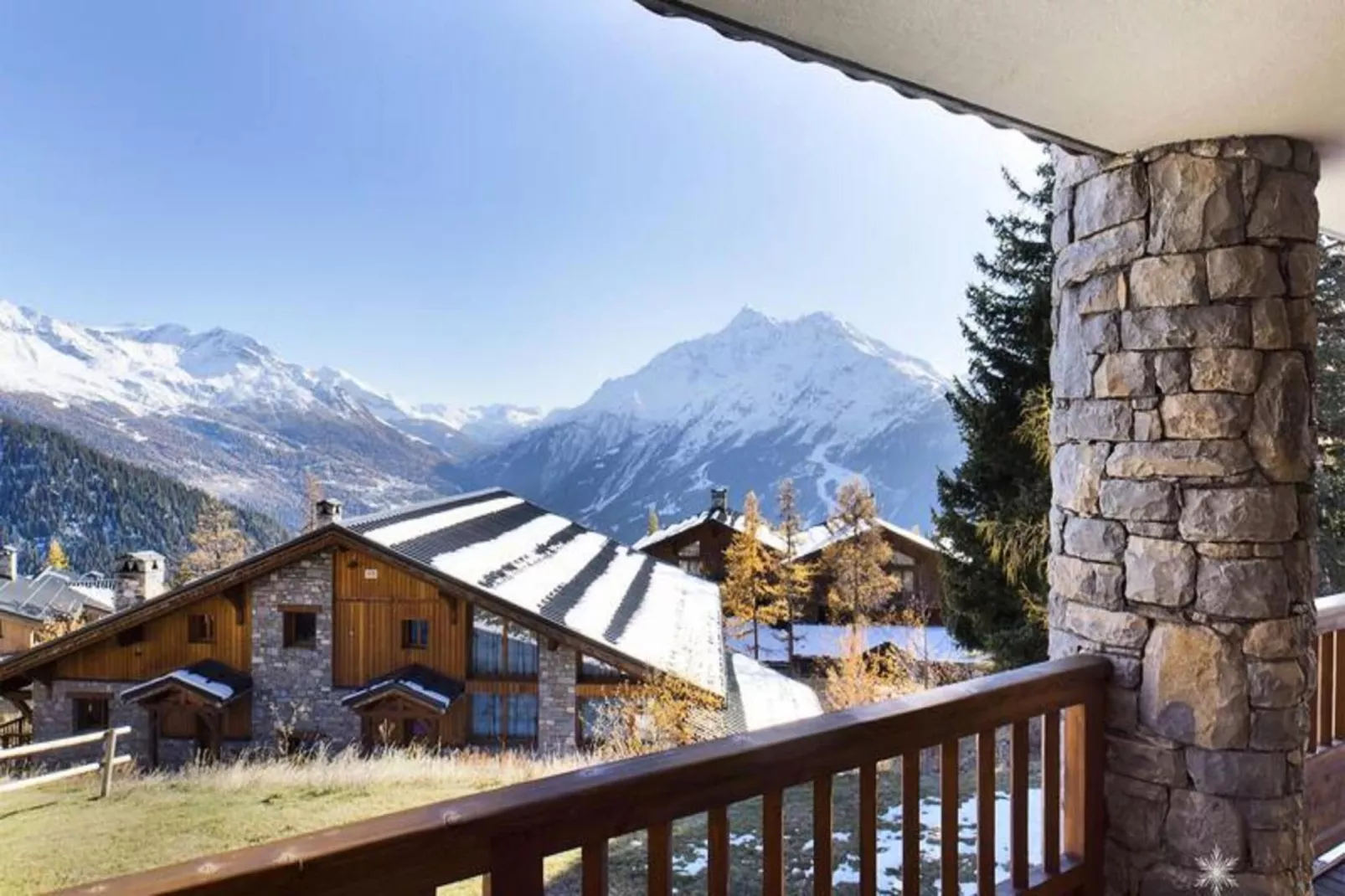 Residence L'igloo-Eetkamer